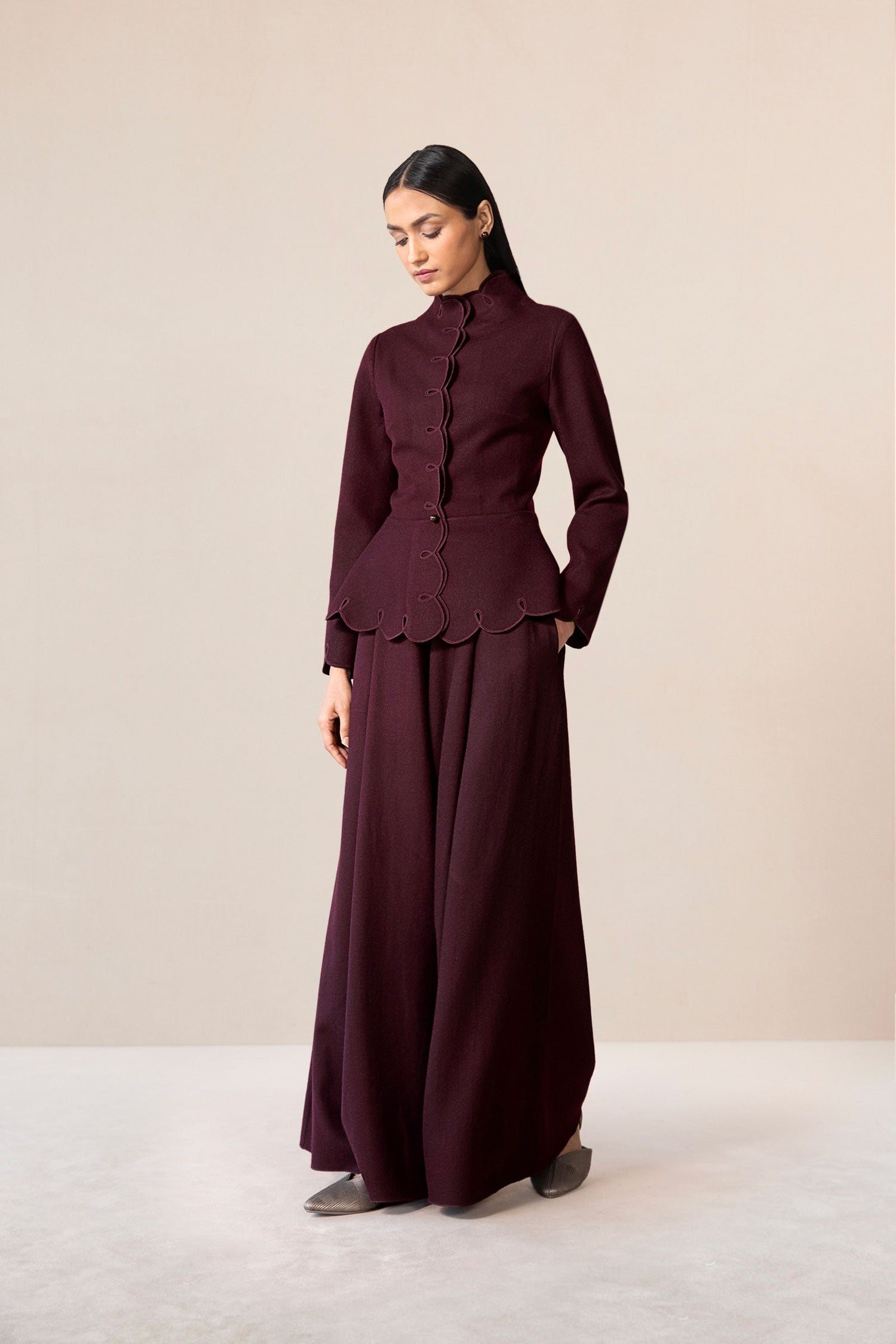  Wool Medha Jacket Set – Red
