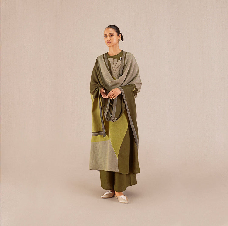 Noah Kurta Set