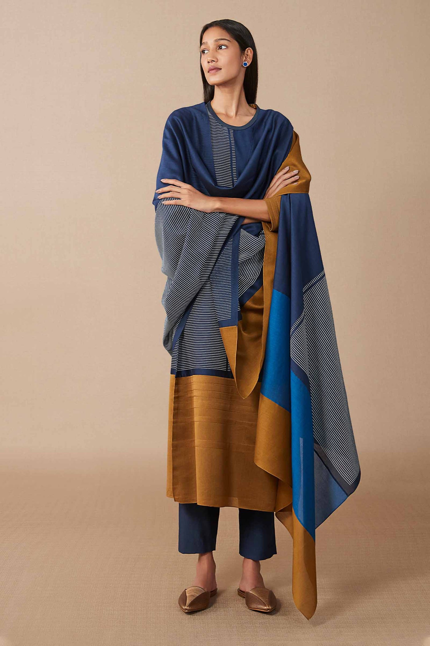  Chanderi Azizah Kurta Set – Multicolor