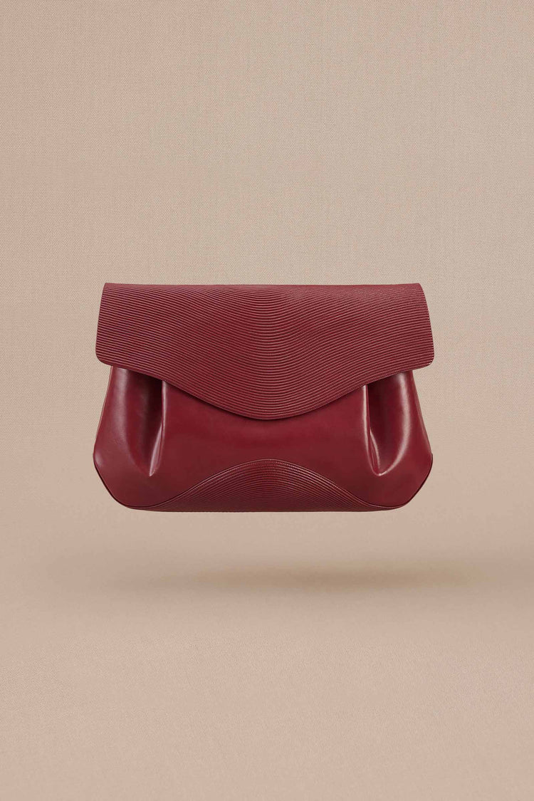 Aniyah Oversized Clutch