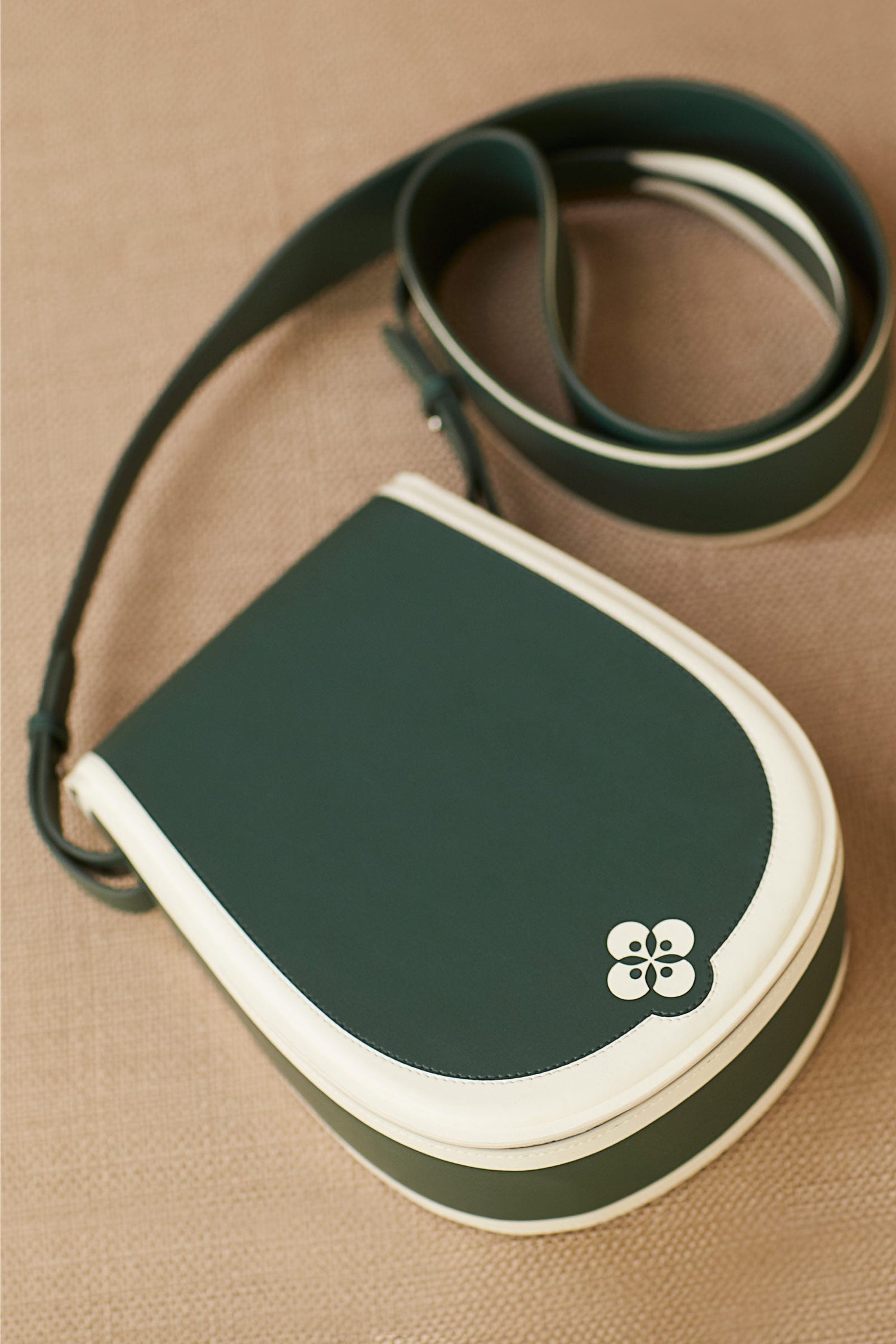  Faux Leather Izna Crossbody Bag – Green