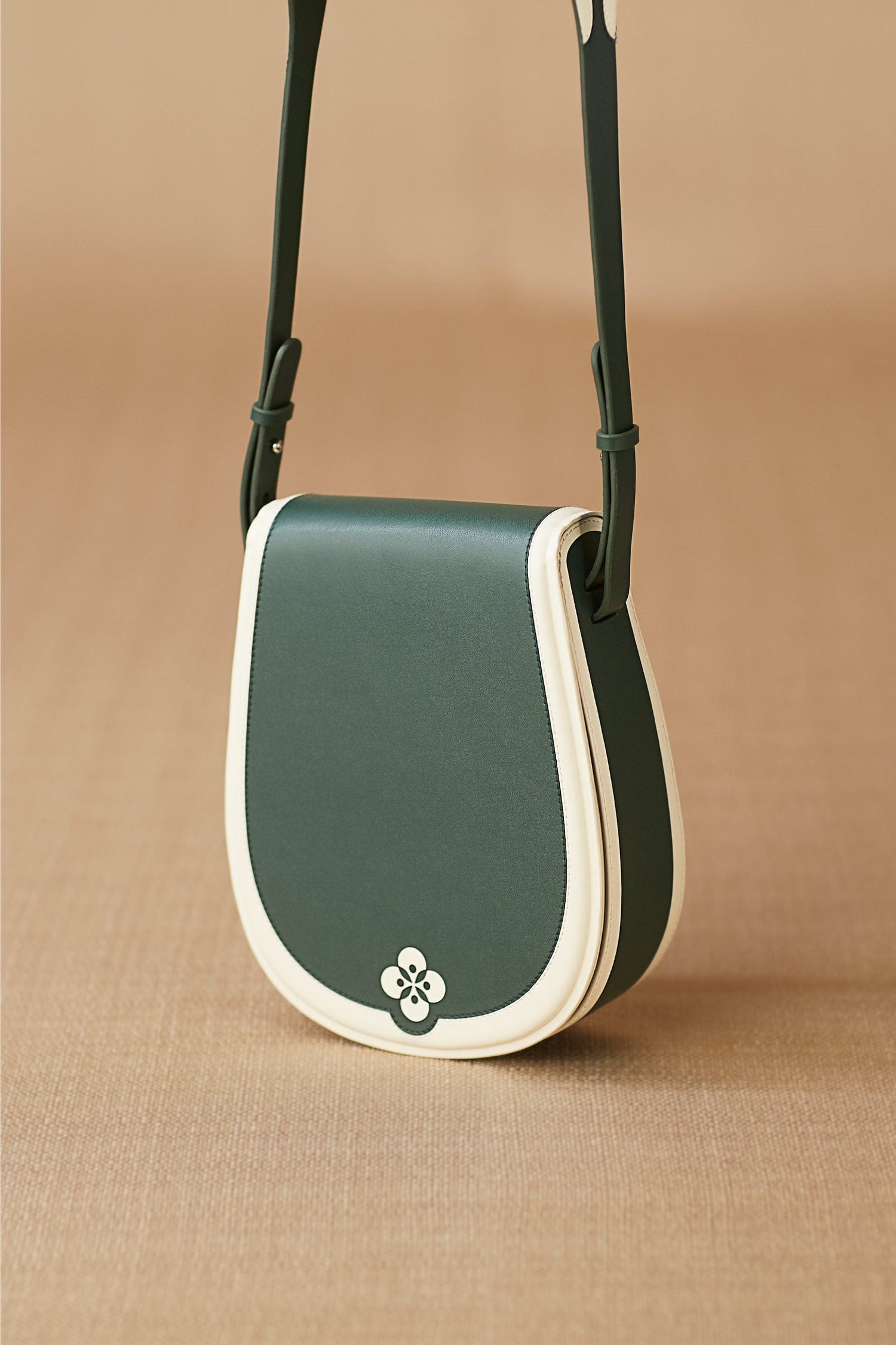  Faux Leather Izna Crossbody Bag – Green