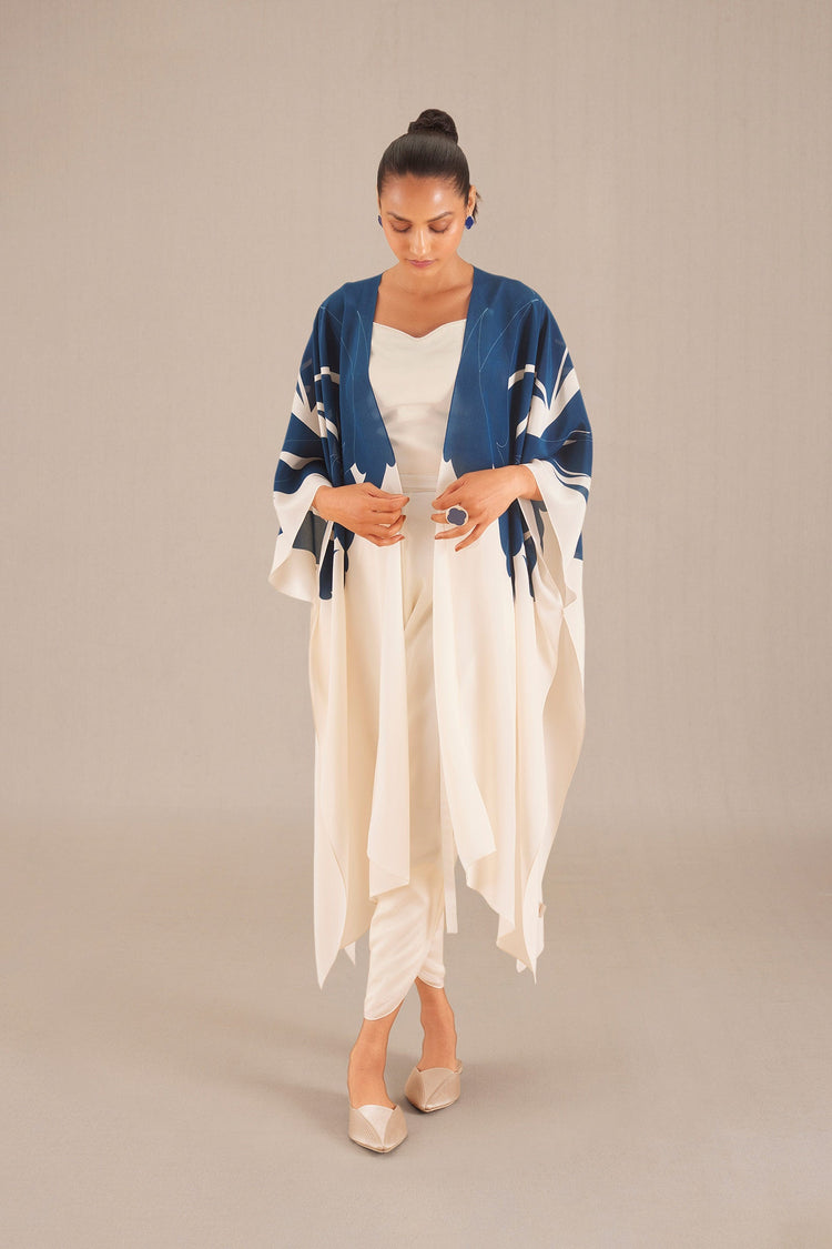 Armana Cape