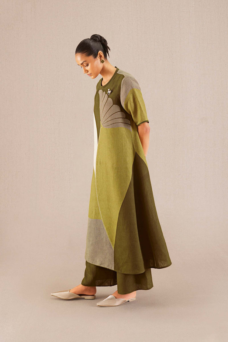 Noah Kurta Set